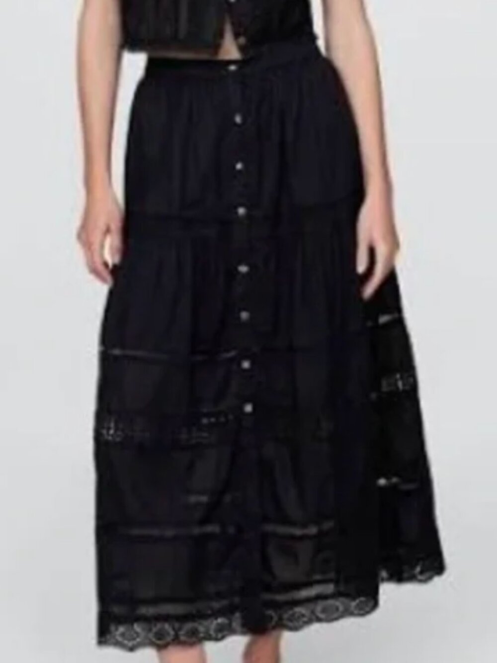 GAP Tiered Lace-Trim Maxi Skirt in Black